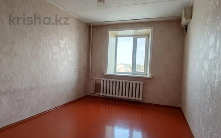 2-комнатная квартира · 51 м² · 3/10 этаж, ул. Камзина 364 за 17.5 млн ₸ в Павлодаре — фото 2