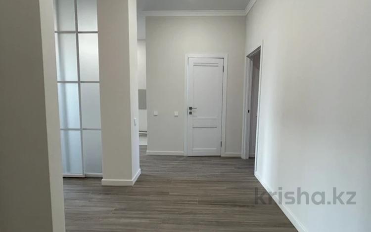 2-бөлмелі пәтер · 60 м² · 5/20 қабат, Жургенов 17, бағасы: 32 млн ₸ в Астане, Сарайшык р-н — фото 2