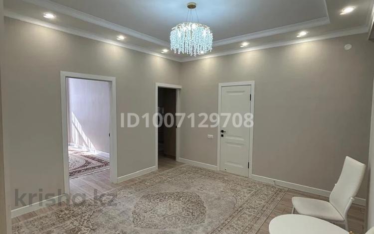 4-бөлмелі пәтер · 160 м² · 12/15 қабат, 17-й мкр 46/1, бағасы: 68 млн ₸ в Актау — фото 2