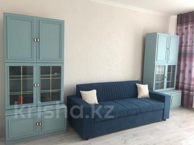 2-комнатная квартира · 60 м² · 8/9 этаж, мкр Тастак-3, Туркебаева 42 за 250 000 〒 в Алматы, Алмалинский р-н