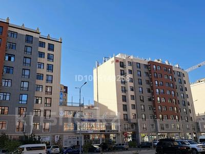 3-бөлмелі пәтер · 130 м² · 3/9 қабат, 17-й мкр 19 — Дворец школьников, бағасы: 58 млн ₸ в Актау