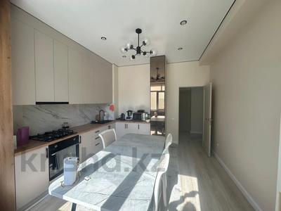 2-комнатная квартира · 70 м² · 3/5 этаж, мкр Самал, мкрн Самал 15 за 28.5 млн 〒 в Атырау