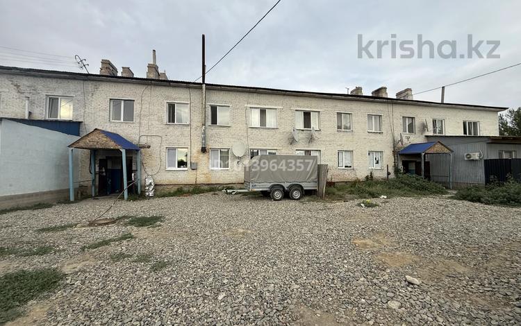 2-бөлмелі пәтер · 41 м² · 1/2 қабат, Момышулы 16 — Народный банк, полиция, войсковая часть, бағасы: 11.5 млн ₸ в  — фото 2