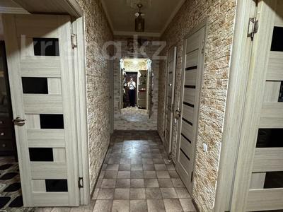 2-бөлмелі пәтер · 70 м² · 5/5 қабат, Туркистанская 2/4 — детская полеклиника Айболит, бағасы: 31 млн ₸ в Шымкенте, Аль-Фарабийский р-н