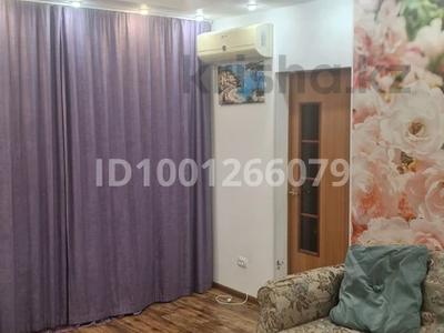 2-комнатная квартира · 40 м² · 3/5 этаж, мкр Новый Город, Нурсултана Назарбаева 17а за 200 000 ₸ в Караганде, Казыбек би р-н