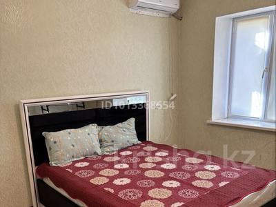 3-комнатная квартира · 70 м² · 1/5 этаж, Шугыла 50 — Район рядом с универсамом. Чистый и без запаха за 12 000 ₸ в 