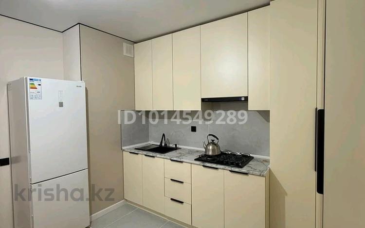 2-комнатная квартира · 55 м² · 8/9 этаж, Толеметова 106/3 за 250 000 ₸ в Шымкенте, Абайский р-н — фото 2