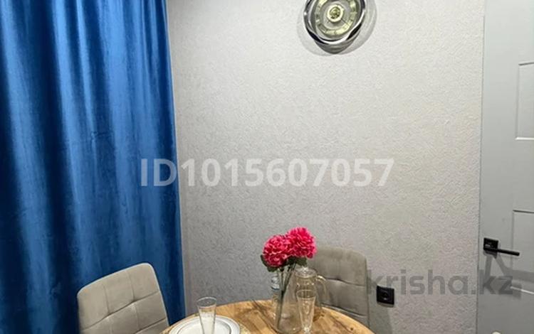 2-комнатная квартира · 57 м² · 1/9 этаж, Улица Оралхан Бокей — Улица Оралхан Бокей и проспект Есенберлина за 18 000 ₸ в Усть-Каменогорске — фото 2