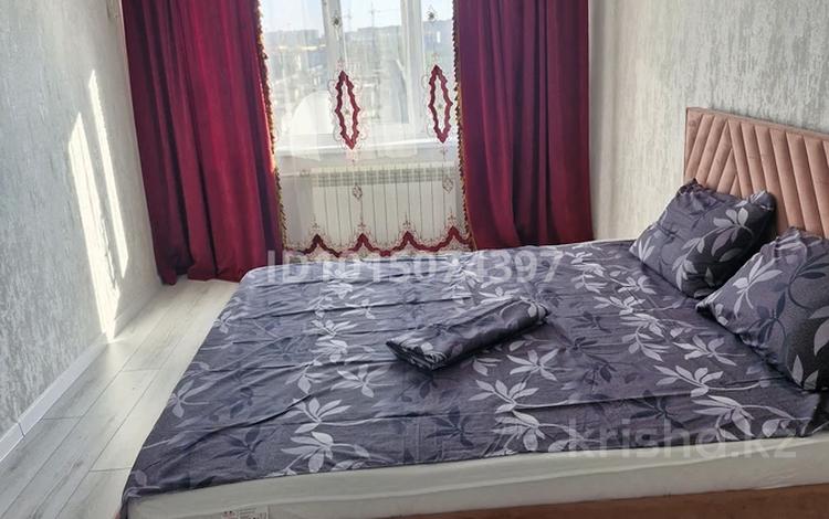 3-комнатная квартира · 70 м² · 7/9 этаж, мкр 8 — Братьев Жубановых за 25 000 ₸ в Актобе — фото 2