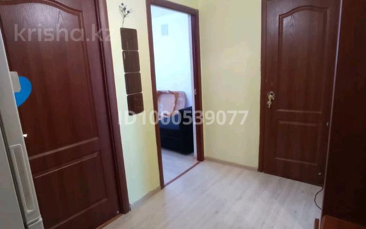 1-бөлмелі пәтер · 40 м² · 3/5 қабат, Улица Абая 177/1, бағасы: 110 000 ₸ в Уральске — фото 2