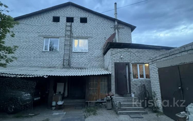 Отдельный дом · 4 комнаты · 77.4 м² · 1500 сот., 17 Линия 1 кВ 2 за 13 млн ₸ в Семее — фото 2