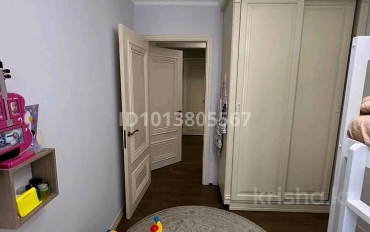 3-комнатная квартира · 75 м² · 2/5 этаж, мкр Казахфильм 26 — Есеналиева за 420 000 ₸ в Алматы, Бостандыкский р-н — фото 2