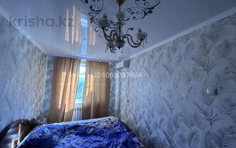 2-бөлмелі пәтер · 45 м² · 4/5 қабат, 4 м-н 2 — Городской акимат, бағасы: 10 млн ₸ в Жанатасе — фото 2