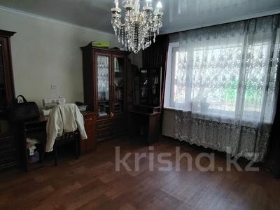 3-комнатная квартира · 65 м² · 1/5 этаж, мкр Юго-Восток, мкр Орбита 26 за 23 млн ₸ в Караганде, Казыбек би р-н