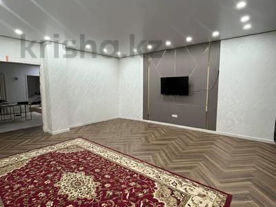 4-комнатная квартира · 170 м² · 8/15 этаж, 17-й мкр 54 за 65 млн ₸ в Актау