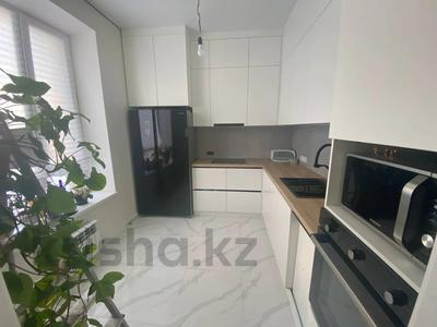 2-бөлмелі пәтер, 70 м², 3/9 қабат, Ильяса Омарова 21/1 — Е312, бағасы: 42 млн 〒 в Астане, Нура р-н