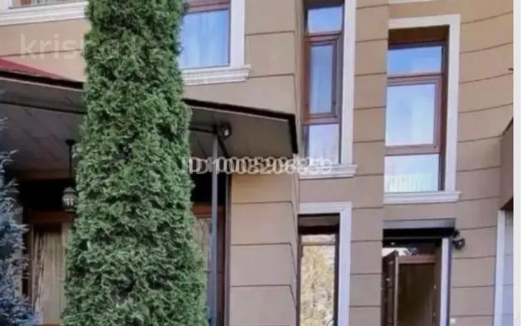 5-комнатная квартира · 321 м², Тимирязева 42/4 за 231 млн 〒 в Алматы, Бостандыкский р-н — фото 2