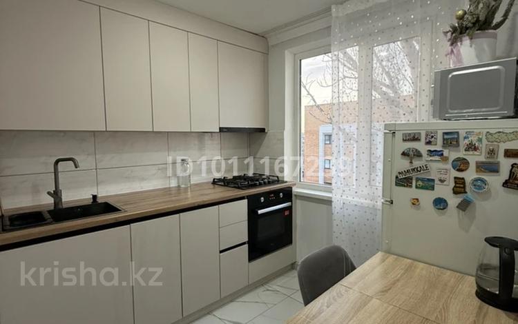 2-комнатная квартира · 47 м² · 5/5 этаж, Кердери 139 за 200 000 ₸ в Уральске, мкр Школьник — фото 2