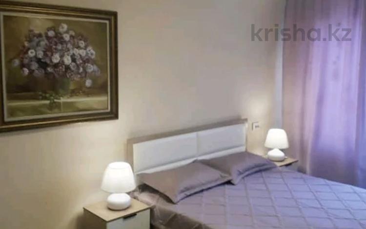 1-комнатная квартира · 40 м² · 7/10 этаж, мкр 12 19 — Около супермаркета "Дина" за 14 000 ₸ в Актобе — фото 2