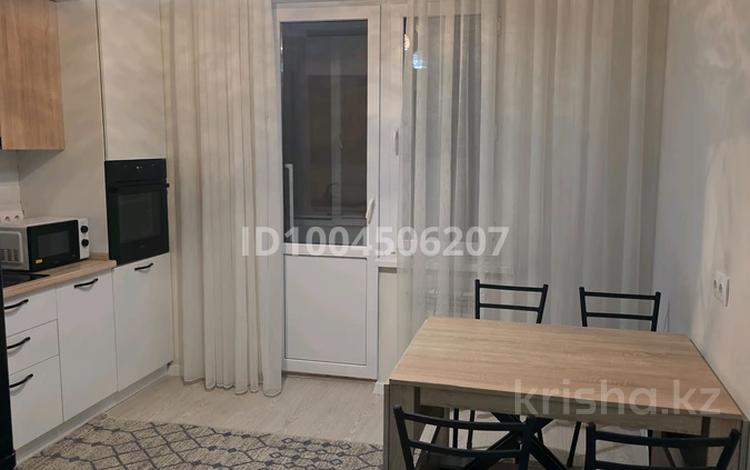 2-комнатная квартира · 64 м² · 6/12 этаж, Абишева за 290 000 ₸ в Алматы, Наурызбайский р-н — фото 9