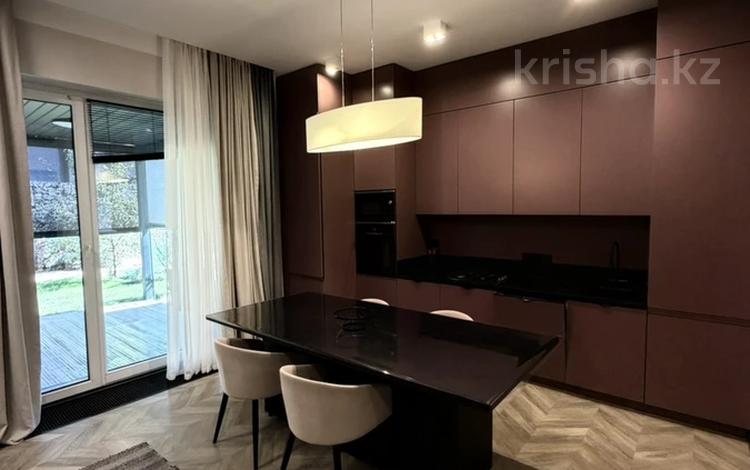 3-комнатная квартира · 100 м² · 1/3 этаж, Аль- Фараби 116/31-56 — Есентай за 1.6 млн ₸ в Алматы, Медеуский р-н — фото 2