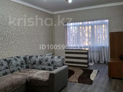 2-бөлмелі пәтер · 60 м² · 3/5 қабат, Север ш/а — За 46 школой, бағасы: 200 000 ₸ в Шымкенте, Аль-Фарабийский р-н