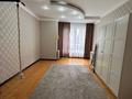 4-комнатная квартира, 160 м² помесячно, Аль-Фараби за 650 000 〒 в Алматы, Бостандыкский р-н — фото 7