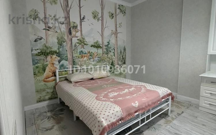 2-бөлмелі пәтер · 80 м² · 7/14 қабат, 16-й мкр 69, бағасы: 250 000 ₸ в Актау — фото 2