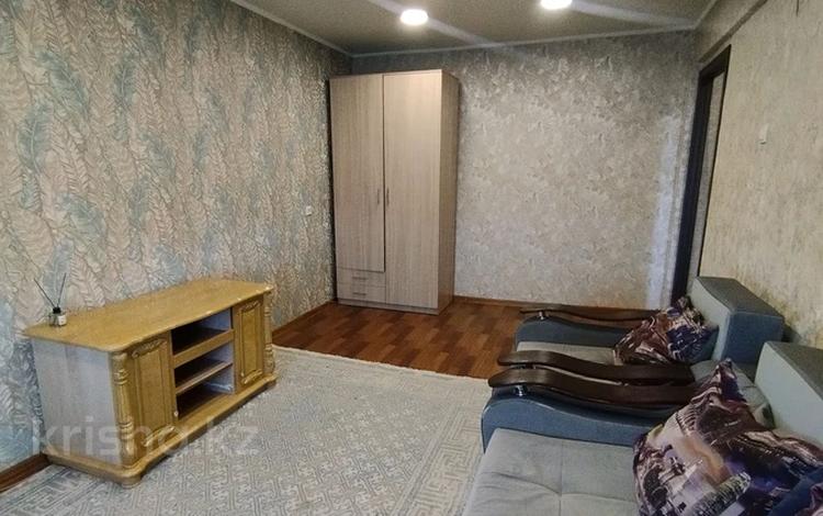 1-комнатная квартира · 32 м² · 5/5 этаж, Новаторов 6 за 130 000 ₸ в Усть-Каменогорске — фото 2