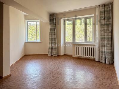 1-бөлмелі пәтер · 45.4 м² · 4/5 қабат, мкр Коктем-1, бағасы: 42 млн ₸ в Алматы, Бостандыкский р-н