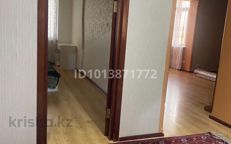 3-комнатная квартира · 110 м² · 7/9 этаж, 15-й мкр 56Б за 17 000 ₸ в Актау — фото 4