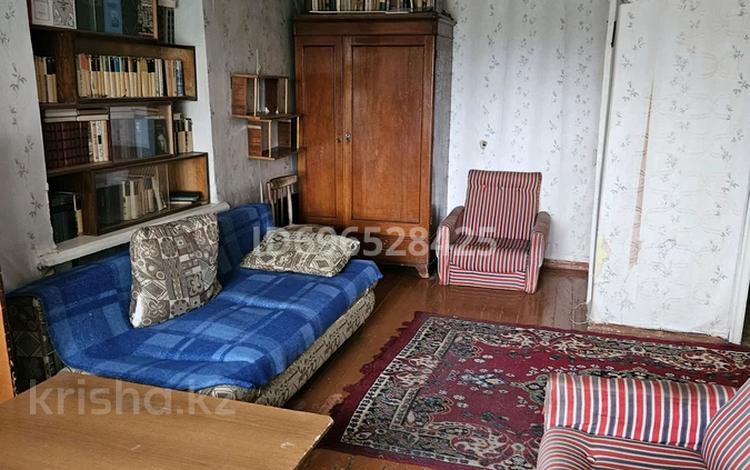 1-комнатная квартира · 32 м² · 3/5 этаж, Майкудук, Майкудук, ул. бирюзова 5 — кафе " ласточка" за 7.5 млн ₸ в Караганде, Алихана Бокейханова р-н — фото 2