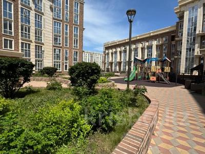4-бөлмелі пәтер · 153 м² · 6/8 қабат, Кабанбай батыра, бағасы: 175 млн ₸ в Астане, Есильский р-н
