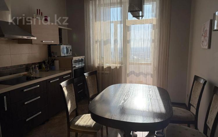 2-комнатная квартира · 65 м² · 12/13 этаж, мкр Новый Город, Ерубаева 44/2 за 42.5 млн ₸ в Караганде, Казыбек би р-н — фото 2
