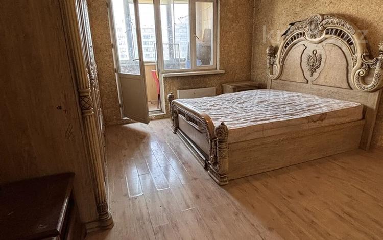2-бөлмелі пәтер · 69 м² · 4/9 қабат, мкр Аксай-1А 26, бағасы: 40 млн ₸ в Алматы, Ауэзовский р-н — фото 6