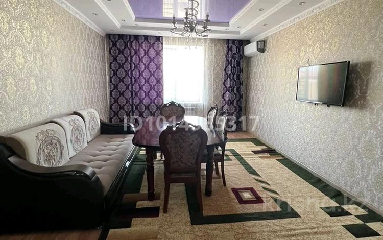 2-комнатная квартира · 85 м² · 4/5 этаж, Тоқмағамбетов 28 — За отель Сұлтан плаза за 200 000 ₸ в  — фото 2