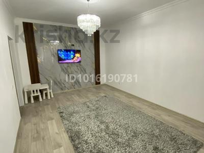 2-бөлмелі пәтер · 70 м² · 2/9 қабат, Нұрсая ш/а., Таумуш Жумагалиев 15 — Нурсая, бағасы: 270 000 ₸ в Атырау, мкр Нурсая