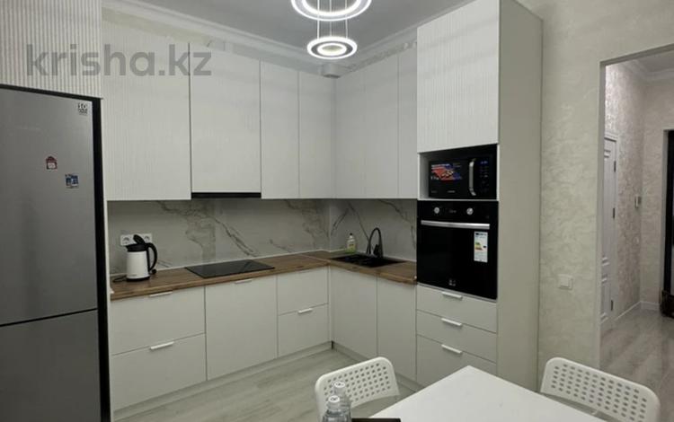 1-комнатная квартира · 50 м² · 15/16 этаж, Исатай Тайманова 42а — Жарбосынова за 20 000 ₸ в Атырау — фото 2