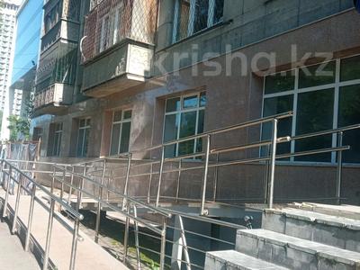 Еркін, кеңселер, дүкендер мен бутиктер, қоймалар, қоғамдық тамақтану орны, сұлулық салондары, медорталықтар мен дәріханалар, білім орталықтары, ойын-сауық, конференц-залдар, кабинеттер және жұмыс орындары, студиялар · 182 м², бағасы: 2.8 млн ₸ в Алматы