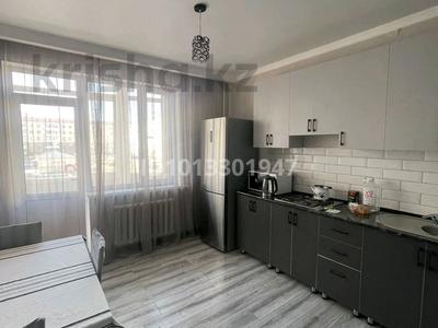 1-бөлмелі пәтер · 47 м² · 2/5 қабат, Балапанова 13, бағасы: 150 000 ₸ в Талдыкоргане, мкр Бирлик