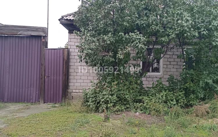 Отдельный дом · 3 комнаты · 63 м² · 4.6 сот., Данилина — Мичурина за 12 млн 〒 в Семее — фото 2