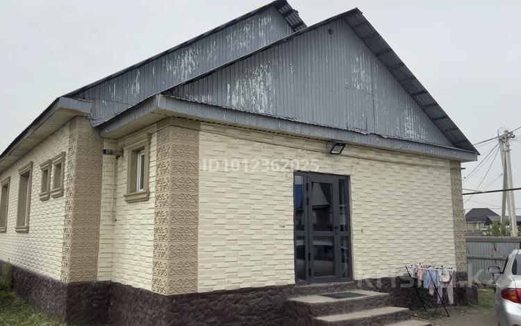 Жеке үй · 4 бөлме · 115 м² · 8 сот., ул. Болашак 5, бағасы: 37 млн ₸ в Боралдае (Бурундай) — фото 2
