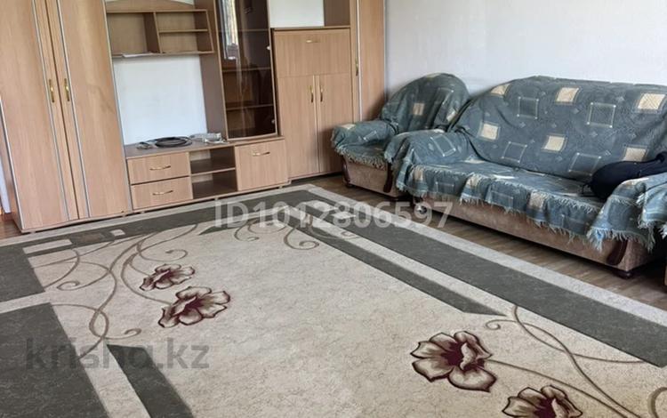 3-бөлмелі пәтер · 75.5 м² · 4/5 қабат, Байзақ батыр 207 В — Жд.Вокзал Стадион, бағасы: 120 000 ₸ в Таразе — фото 2