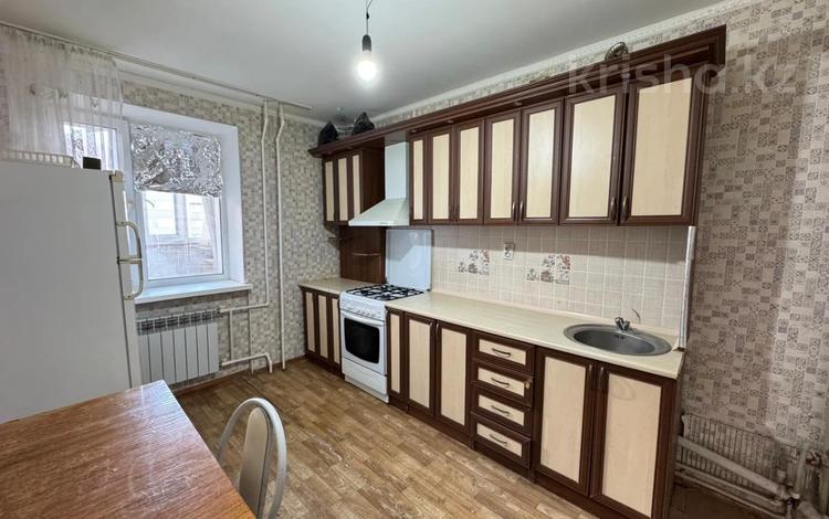 2-комнатная квартира · 62.7 м² · 7/10 этаж, Набережная улица за 16.3 млн ₸ в Актобе — фото 5