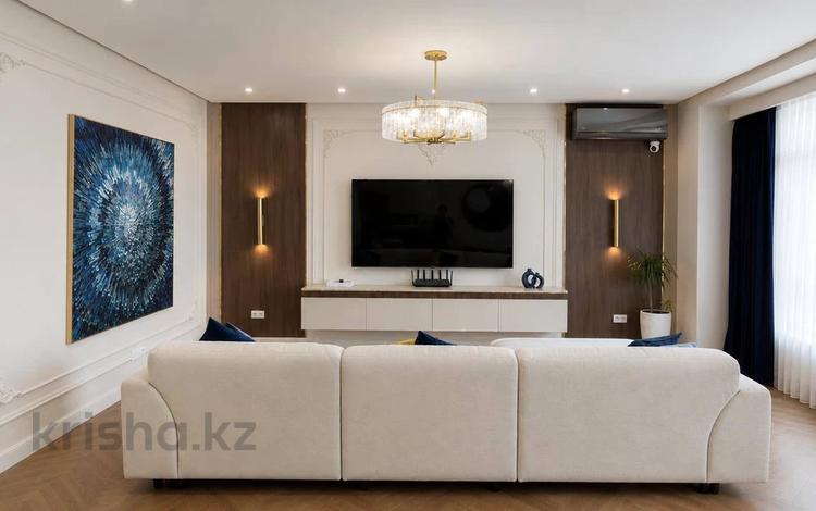 4-комнатная квартира · 130 м² · 17/21 этаж, Нажимеденова 4 за 155 млн ₸ в Астане, Алматы р-н — фото 2