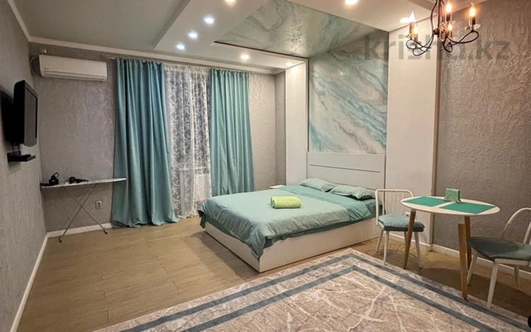 1-комнатная квартира · 40 м² · 5/9 этаж, Камзина 41/3 за 13 000 ₸ в Павлодаре — фото 2
