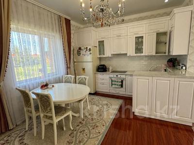 Продажа домов и дачи в Костанайской обл.: Отдельный дом · 4 комнаты · 132 м² · 10 сот., Аубакирова за 90 млн 〒 Отдельный дом · 4 комнаты · 132 м² · 10 сот., Аубакирова за 90 млн 〒 в Мичуринское