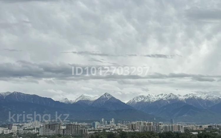 3-бөлмелі пәтер · 68 м² · 10/13 қабат, Есенова 160/3, бағасы: 65 млн ₸ в Алматы, Жетысуский р-н — фото 2