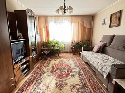 4-комнатная квартира, 80 м², 8/10 этаж, Назарбаева 46/1 за 25.2 млн 〒 в Павлодаре