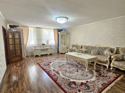 Отдельный дом · 4 комнаты · 100 м² · 8 сот., Заречная — Церковь за 44 млн ₸ в М. Туймебаеве